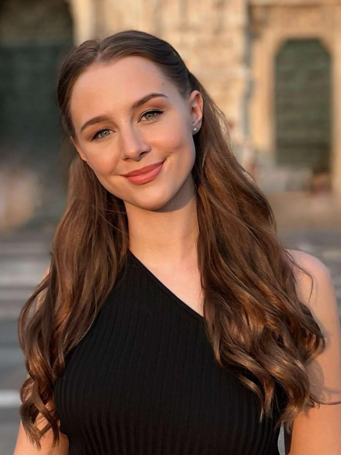 Veronika Varšová